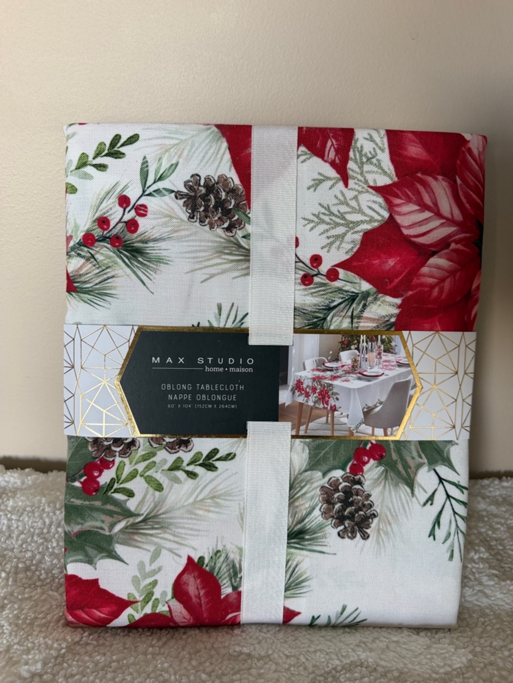 Max Studio Holiday Christmas Tablecloth Red Berry Poinsettia Flower 60x104 NEW!